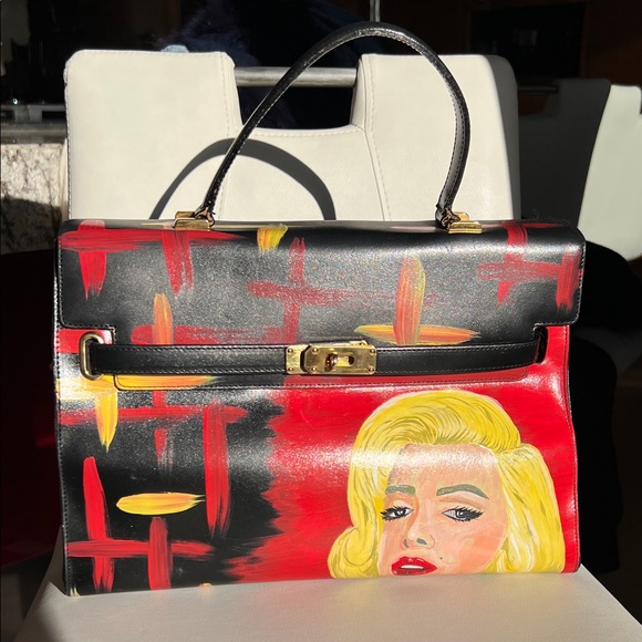 Valentino Orlandi Handbags - Valentino Orlandi Black and Red Marilyn Monroe Satchel